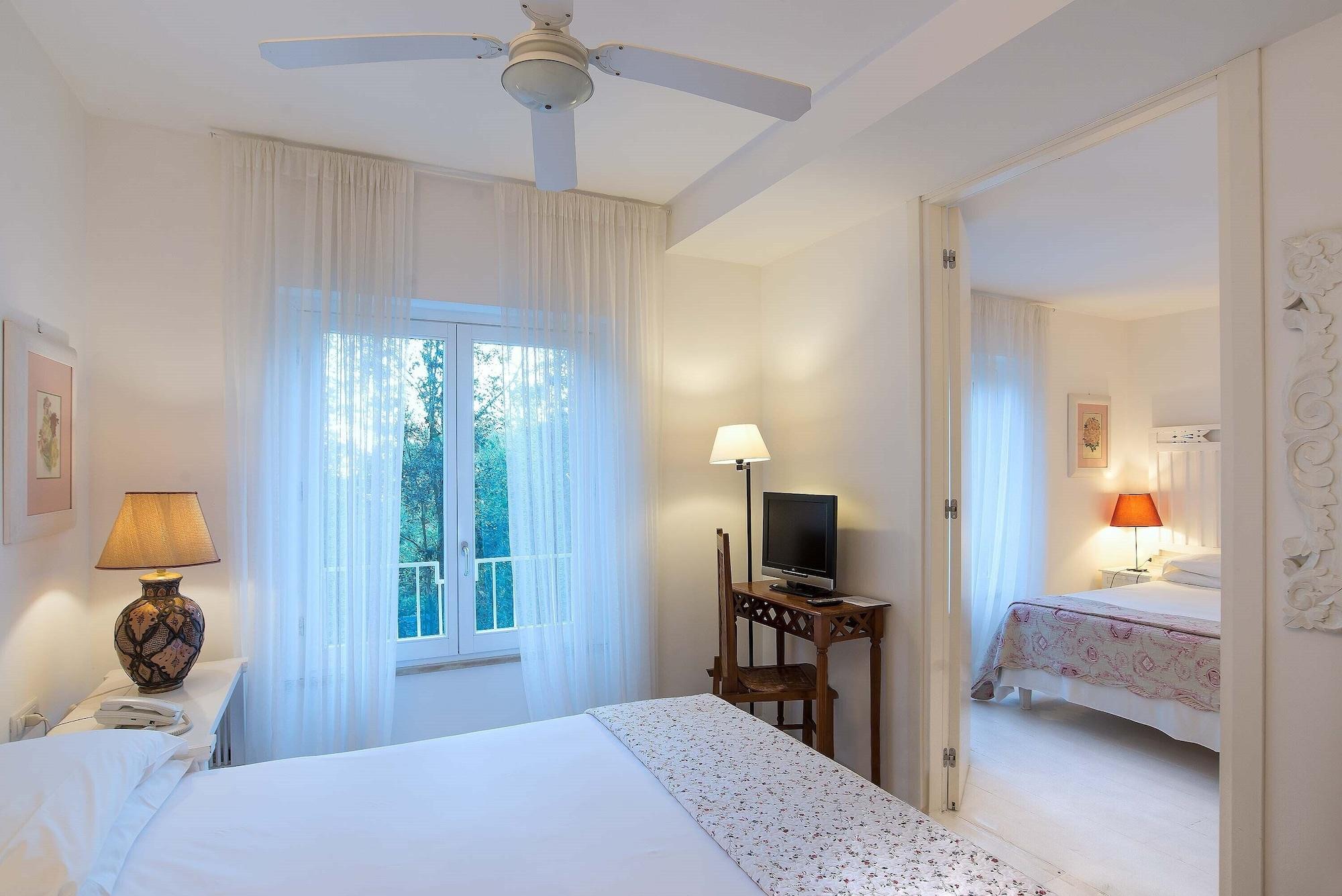 Hotel Il San Francesco Charming Sabaudia